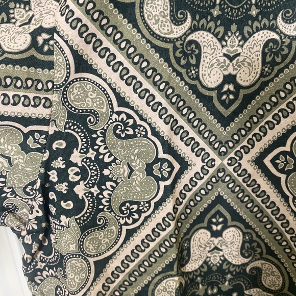 Men’s Polo Shirt, Paisley Print - Picture 2 of 3